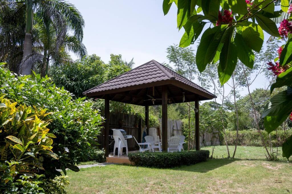 Villa Victoria Jarabacoa Exterior photo
